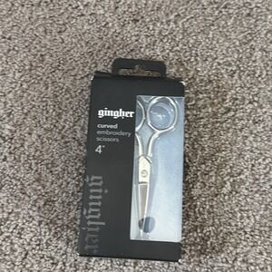 Gingher 4 Inch Curved Embroidery Scissors (01-005273) New In Box Sheath